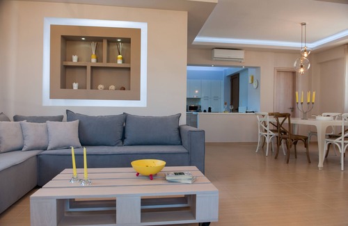 Adele Villa | 3-level Modern Villa with Harmonious Garden