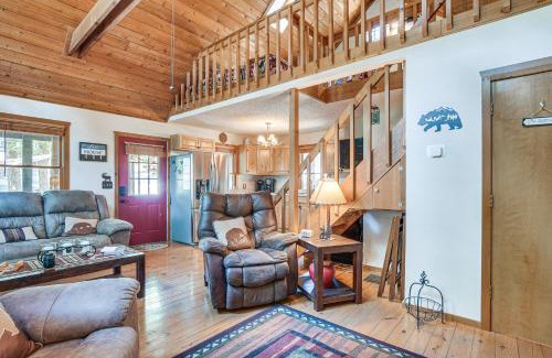 Kimberling City House | 3 Mi to Table Rock Lake Cabin with Fire Pit!
