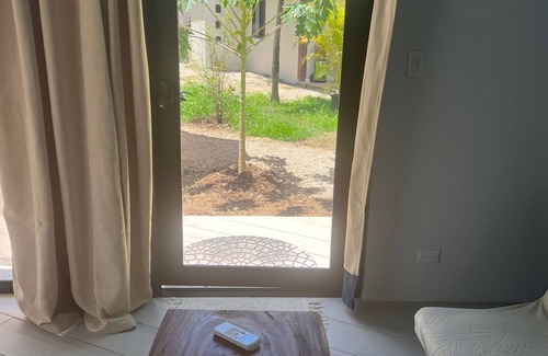 Potrero Resort | 3 minute walk to beach- sleeps up to 28!