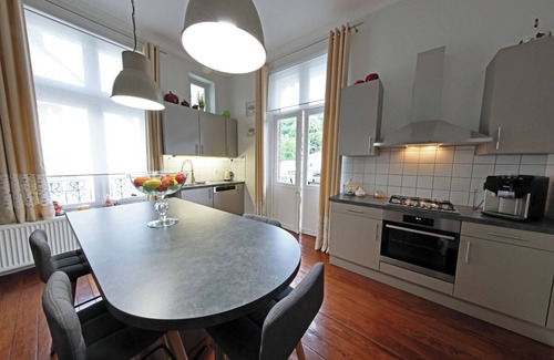 Spa Apartment | 3 minutes from the city center, apartment in a “Belle Epoque” style villa.