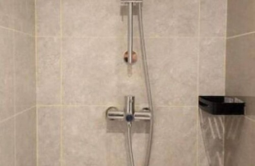 Kampung Kerinchi Apartment | 3 minutes to Kerinchi Station! Contemporary Studio near Mid Valley