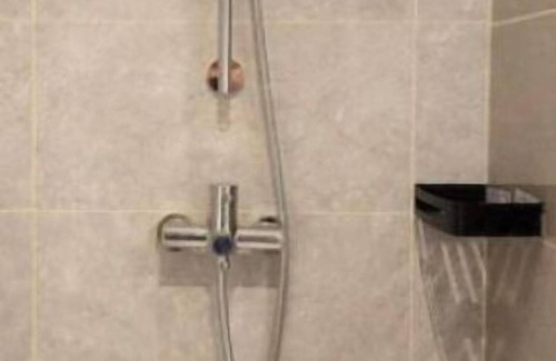 Kuala Lumpur Apartment | 3 minutes to Kerinchi Station! Contemporary Studio near Mid Valley