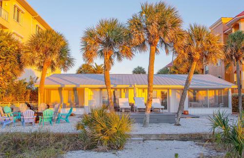 Indian Rocks Beach House | 3 Palms Retreat
