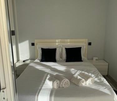 Beausoleil Apartment | 3 pièces avec vue mer à 5 min de la gare et 10 min du centre