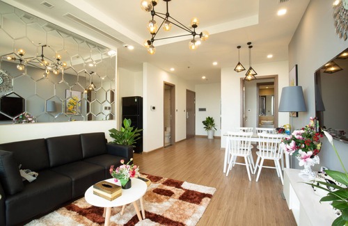 Tu Liem Apartment | 3 RB - King bed #Green Bay Hanoi near JW Marriott