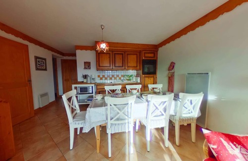 Bisanne 1500 Apartment | 3-Room Apartment with Pool and Parking - Les Saisies, 7 pers