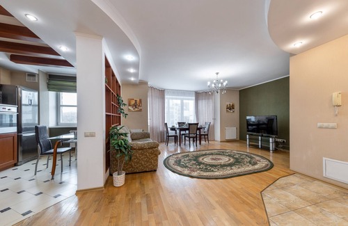 Minsk City Centre Apartment | 3-room apartment on Nemiga