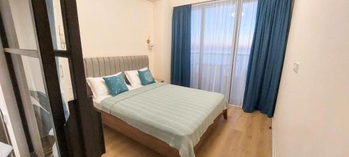 Kobuleti Apartment | 3-Room Seaview Apartment at Bamboo Beach