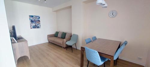 Kobuleti Apartment | 3-Room Seaview Apartment at Bamboo Beach