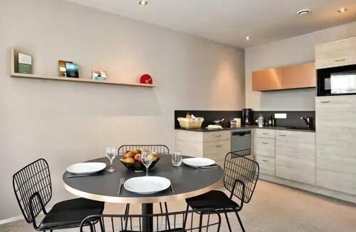 Plescop Apartment | 3 Rooms 6 People