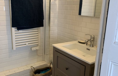 Palais de justice Apartment | 3 rooms in Saint Victor, Vieux Port.