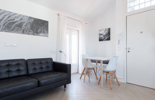Santo Estevao House | 3 Tagides