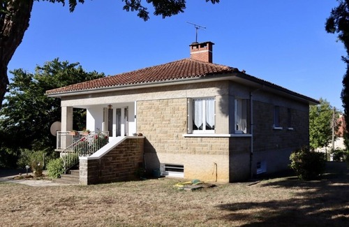 Miers House | 3* vacation home with enclosed garden between Padirac and Rocamadour