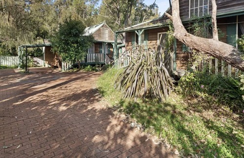 Huskisson Cabin | 3 x 3 Bed Cabin Compound Huskisson, Jervis Bay