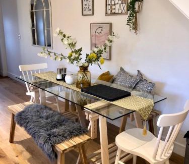 Bath House | 3 York Mews