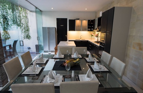Drupadi Villa | 30% off 8-2brs En Suites Ultra Modern Best Of The Best In Seminyak Best Location