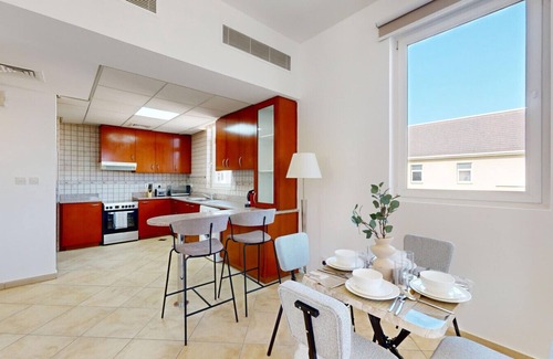 Motor City Apartment | 311 Widcombe House - Tranquil One Bed in Motor City