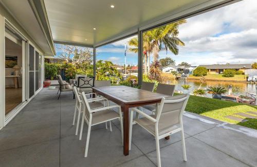 Forster House | 37 Victor Ave