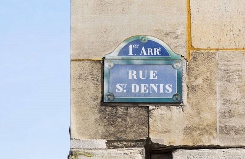 Bonne-Nouvelle Apartment | 370M²-EXPERIENCE THE ESSENCE OF PARISIAN LIVING IN THIS LUXURIOUS DUPLEX- 6 BED