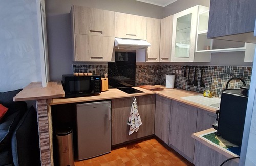 Mimizan-Plage Apartment | 38 m2 apartment, private garage, 4 bikes, quiet location, 200 m from the ocean.