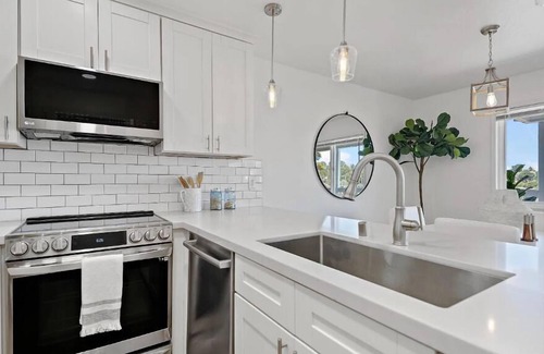 Eastside Santa Cruz Condo | 3980 Harbor Bell - Stunning Condo with Harbor View