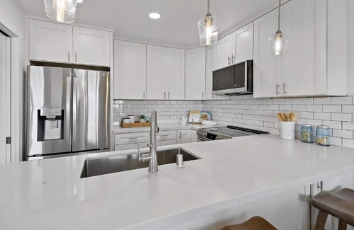 Eastside Santa Cruz Condo | 3980 Harbor Bell - Stunning Condo with Harbor View