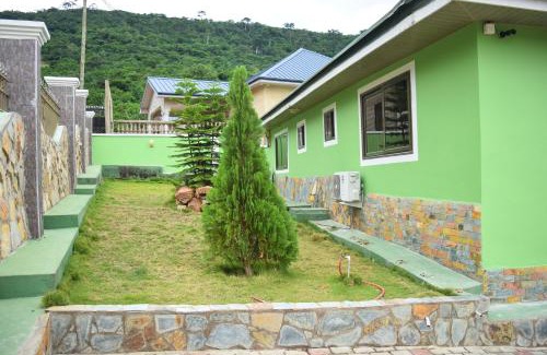 Akosombo House | 3A's Guest House