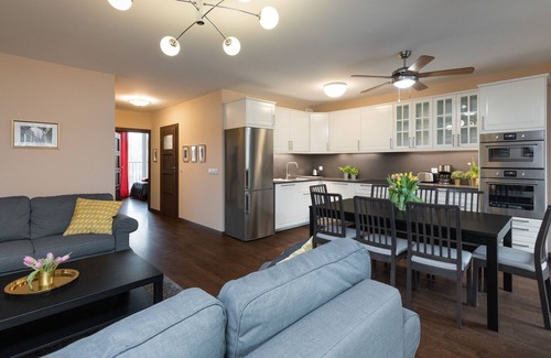 Wesola Apartment | 3bdr 2bthr Krakow central apartment