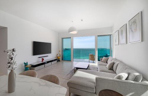 Dubai Marina Apartment | 3Bed Private Beach - Belle vie à La Vie Dubai