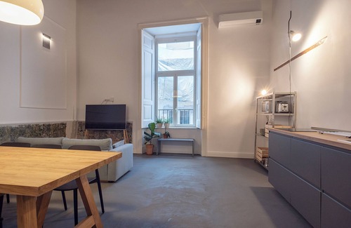 Historical Center Apartment | 3BR/3BA in the Historical Center of Naples