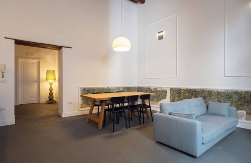 Historical Center Apartment | 3BR/3BA in the Historical Center of Naples