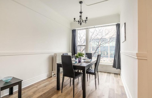 Hamilton Apartment | 3BR Apt w Netflix - Near King street