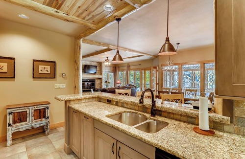 Mountain House Condo | 3Br Condo Chateaux Dumont 2724 ~Walk to Lift by RedAwning