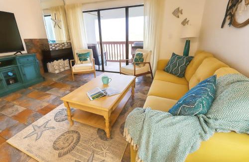 Gulf Lagoon Beach Apartment | 3BR Grand Lagoon Front Townhome - Private Dock, Resort Amenities & Beach Walk