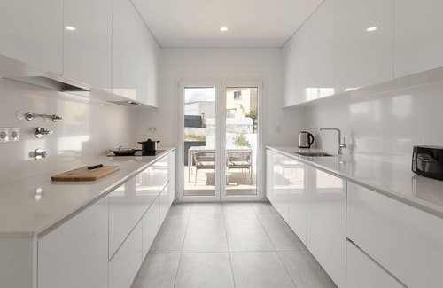 Bombarral House | 3BR Oasis w/Pool by LovelyStay