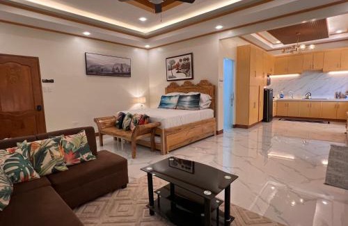 Central Visayas House | 3BR Oceanfront Vacation House in Lila, Bohol
