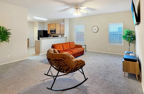 Atascocita House | 3BR Retreat Near Airport & Downtown Flexible Cancel