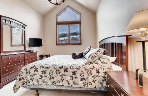 Mountain House House | 3BR Townhome - Walk to Slopes