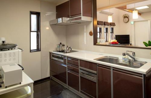 Nishikatsura Apartment | 3LDK MAX12名 富士山が見える一棟貸 スタイリッシュデザイン Villa Sena