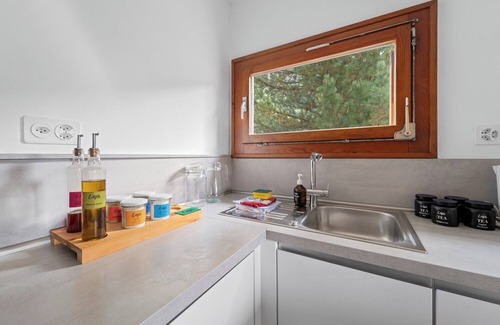 Surlej Apartment | 4 1/2 - room apartment on the first floor, entrance with small wardrobe, living