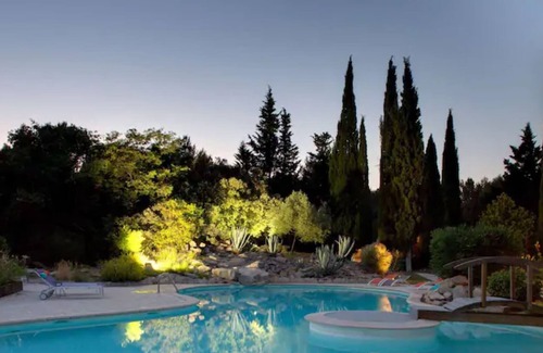 Aubais House | 4-5 Person Danish Chalet - La Villa Vicha