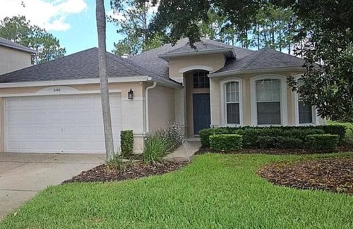 Calabay Parc House | 4 Bed 3 Bath ⭐ 2 Master Suites ⭐ 86" TV ⭐Hot Tub ⭐ Pool ⭐ In Calabay Parc