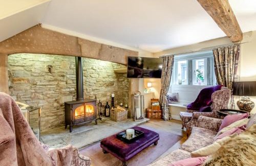 Middleham House | 4 Bed in Middleham 83260