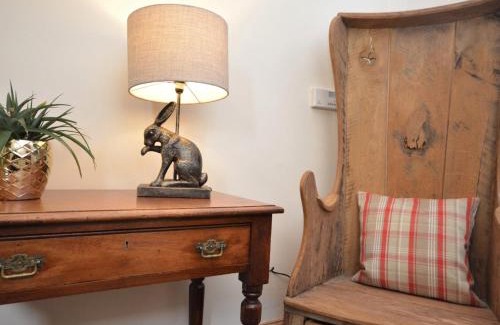 Tiverton House | 4 Bed in Uplowman 60110