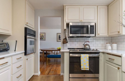 Central Oregon House | 4 bedrm close to University, Stadium; Private yard