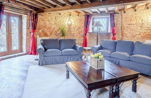 Tilney Fen End Cottage | 4 bedroom accommodation in Shouldham Thorpe, near Kings Lynn