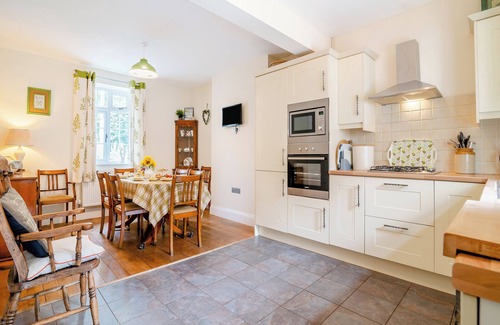 Hay on Wye Cottage | 4 bedroom accommodation in Hay-on-Wye