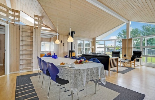 Kelstrup Strand House | 4 bedroom accommodation in Haderslev