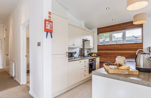 Mullion Ski Chalet | 4 bedroom accommodation in Mullion Cove, Helston