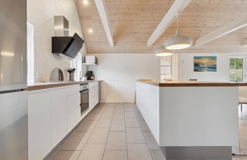Houvig Strand House | 4 bedroom amazing home in Ringkøbing